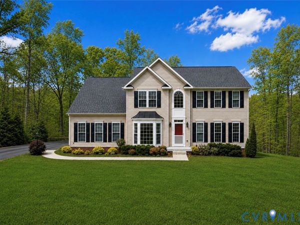 746 Carter Lane , Louisa, VA 23093
