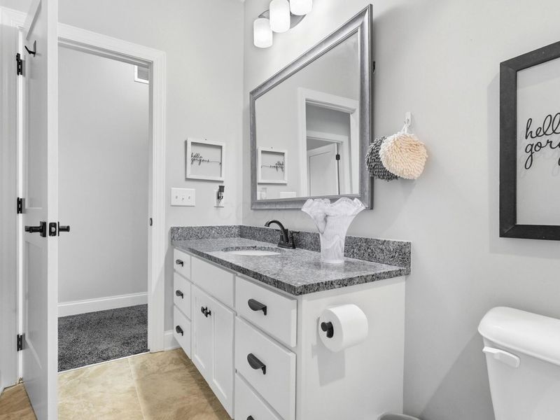 6377 Harrisburg Georgesville, Grove City, OH 43123 Photo 24