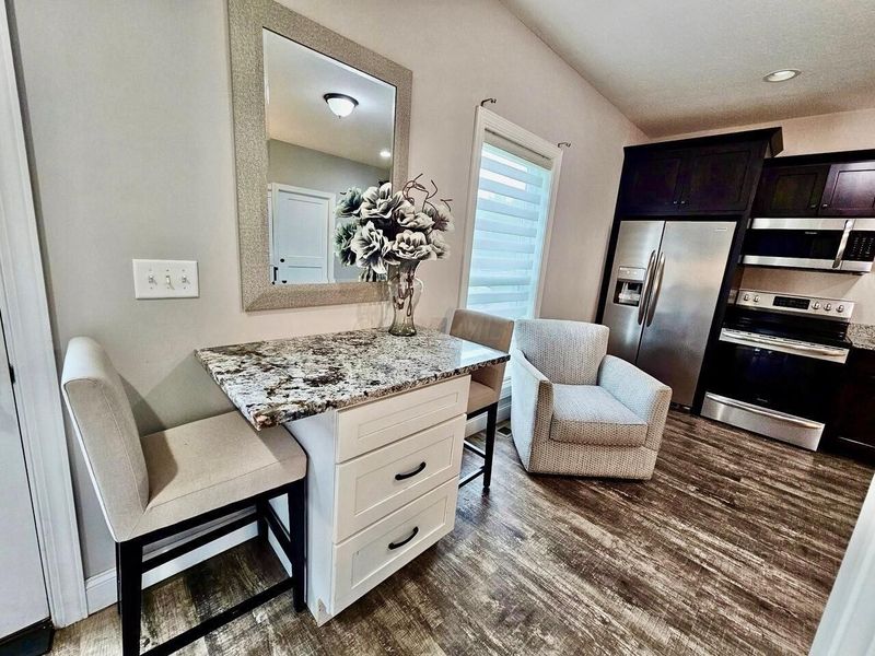 6377 Harrisburg Georgesville, Grove City, OH 43123 Photo 32