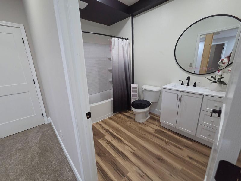 6377 Harrisburg Georgesville, Grove City, OH 43123 Photo 50