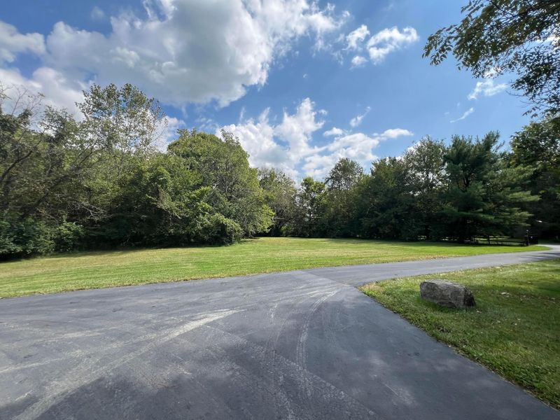 6377 Harrisburg Georgesville, Grove City, OH 43123 Photo 66