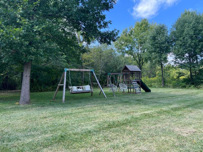 6377 Harrisburg Georgesville, Grove City, OH 43123 Photo 74