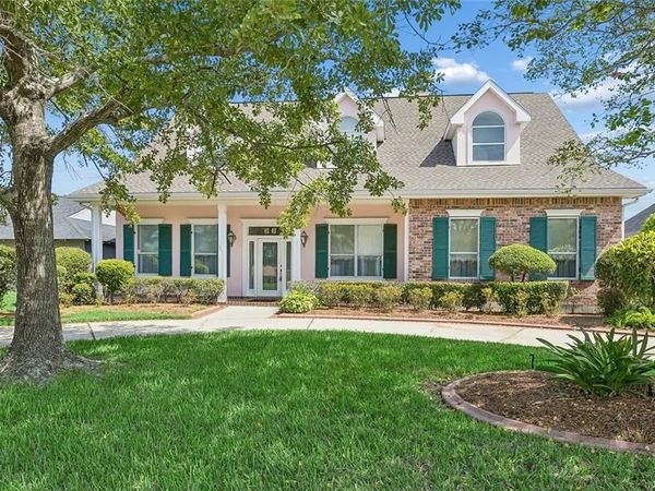 66 CHATEAU ROTHCHILD Drive, Kenner, LA 70065