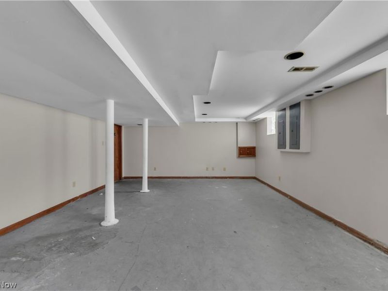 1460 E 204th Street, Unit 1/DN, Euclid, OH 44117 Photo 17