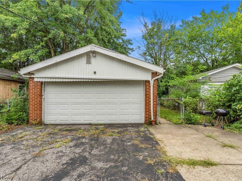 1460 E 204th Street, Unit 1/DN, Euclid, OH 44117 Photo 19