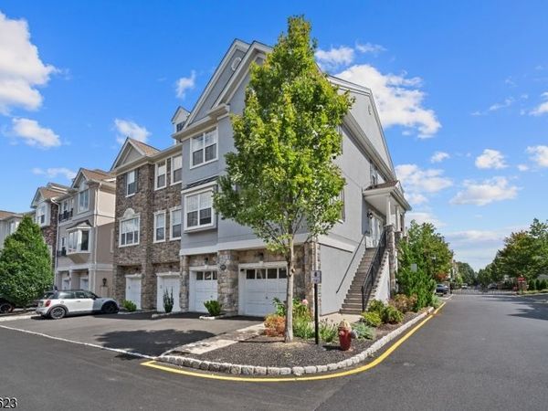 1 Barrister St, Clifton, NJ 07013