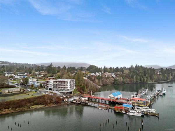 1820 Maple Ave S, Unit #101, Sooke, BC V9Z 0N9