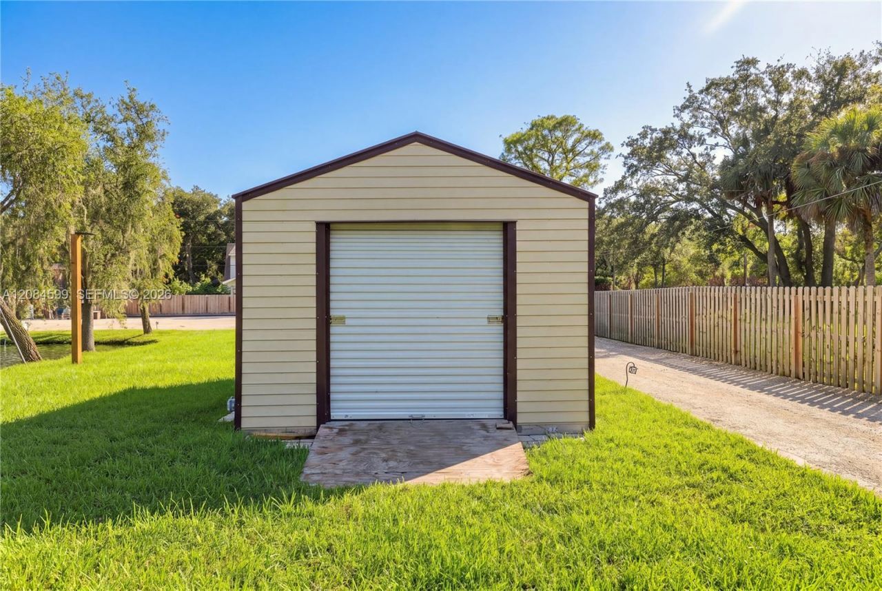 1575 Harlock Rd, Melbourne, FL 32934 Photo