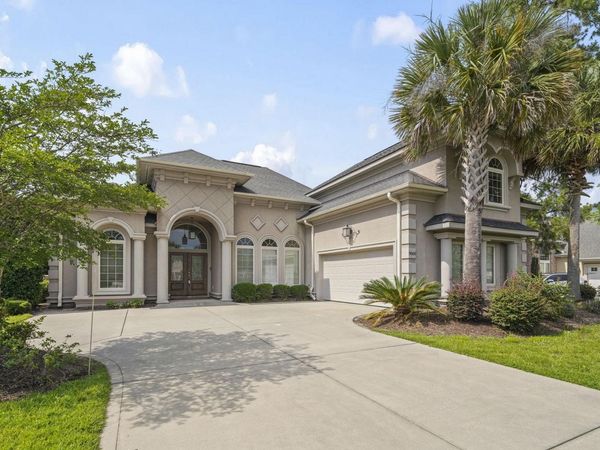 9060 Abingdon Dr. , Myrtle Beach, SC 29579