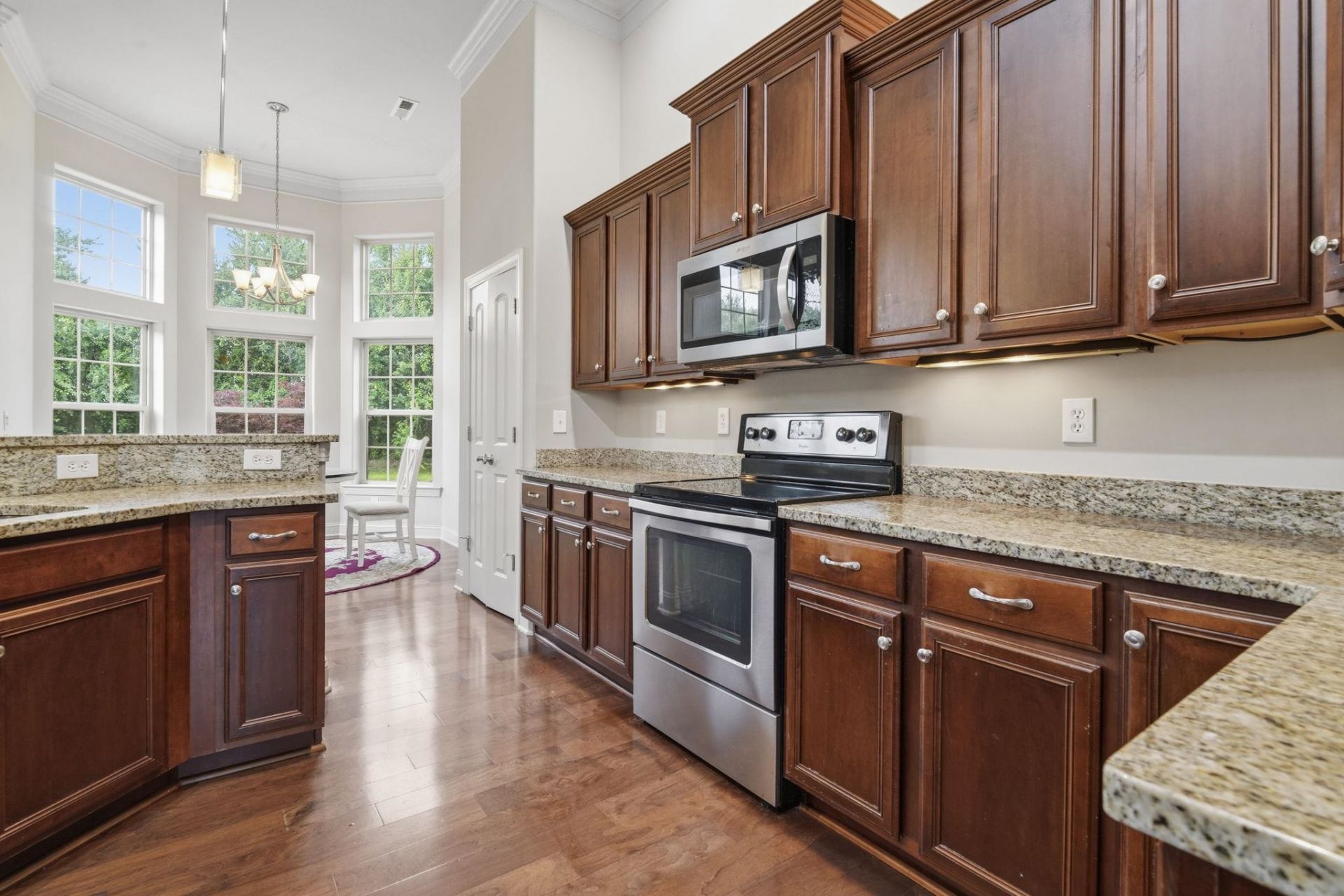 9060 Abingdon Dr. Photo 12