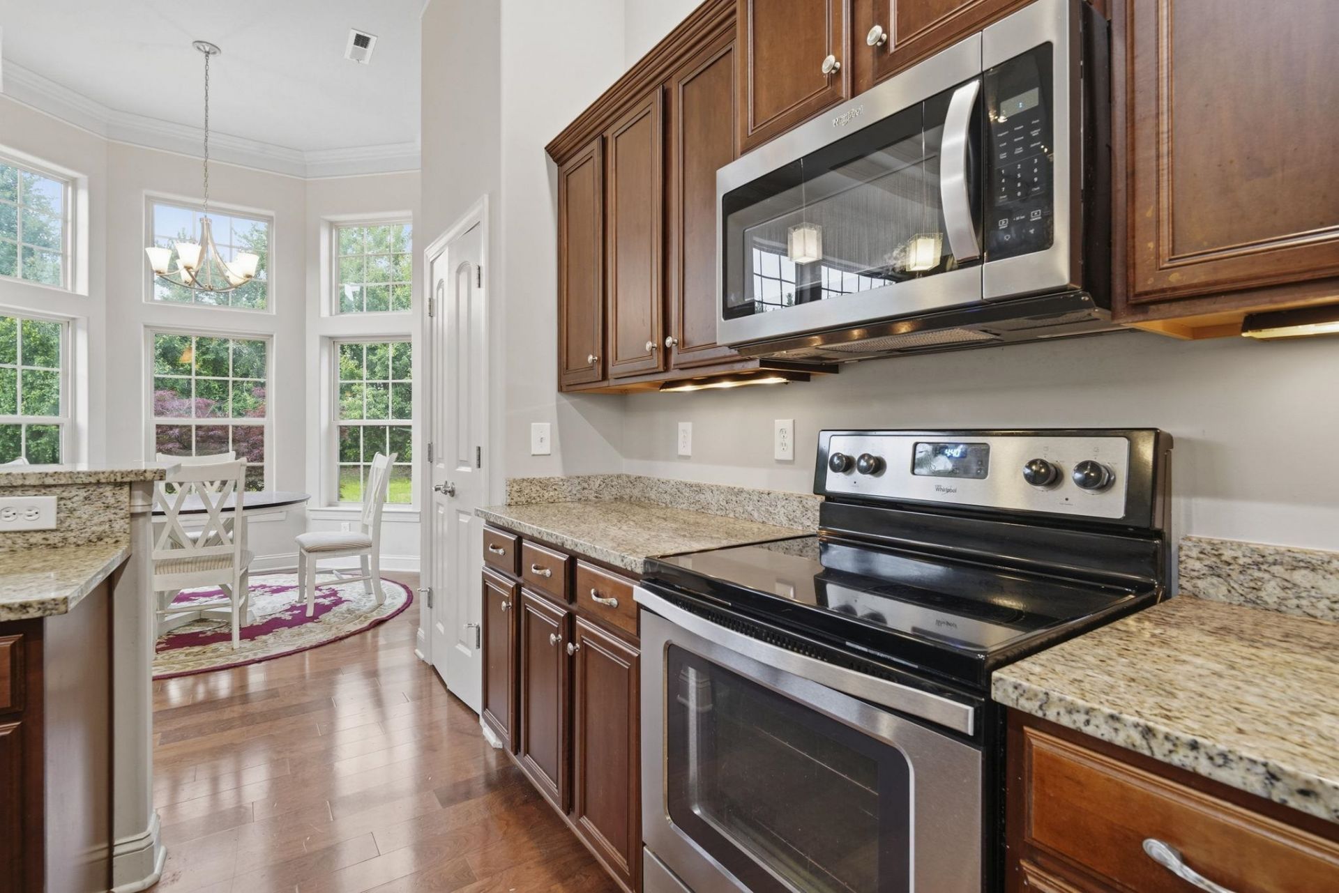 9060 Abingdon Dr. Photo 14