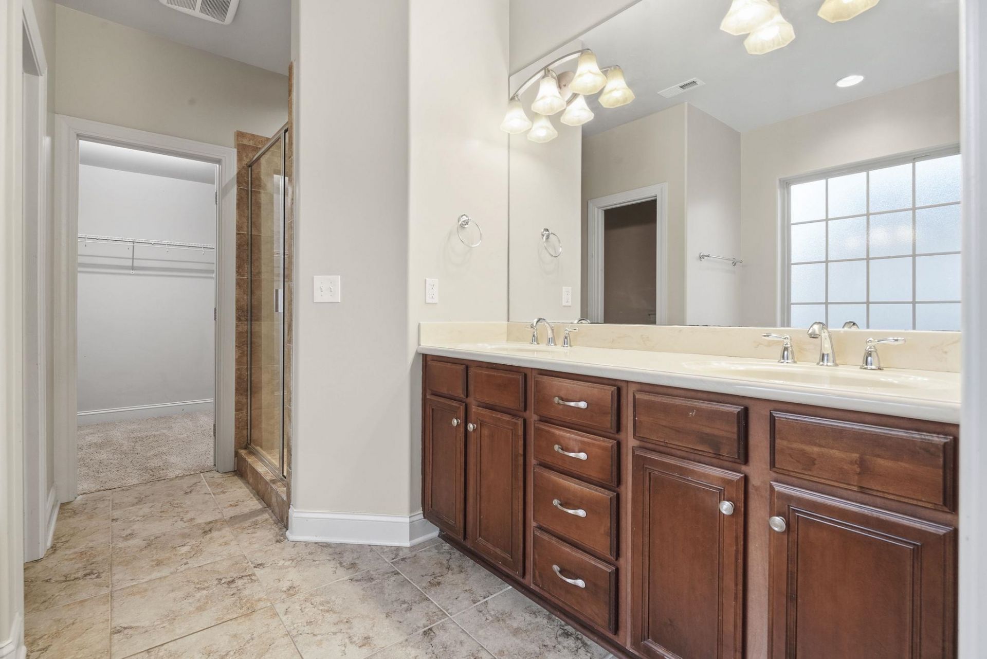 9060 Abingdon Dr. Photo 25
