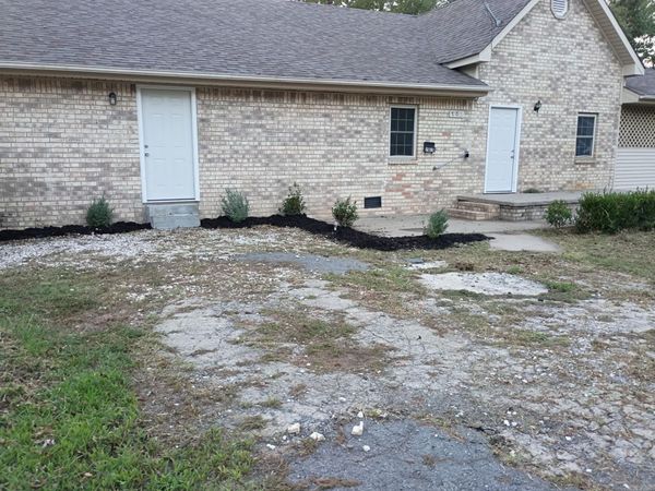 703 W 4th , Lonoke, AR 72086