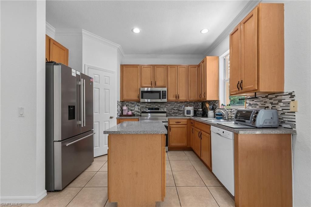 8192 New Jersey Blvd , Fort Myers, FL 33967 Photo