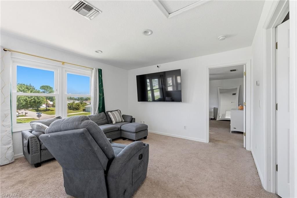 8192 New Jersey Blvd , Fort Myers, FL 33967 Photo