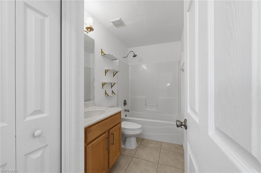 8192 New Jersey Blvd , Fort Myers, FL 33967 Photo