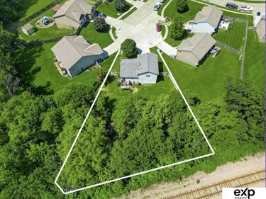 11325 S 212th Street, Gretna, NE 68028