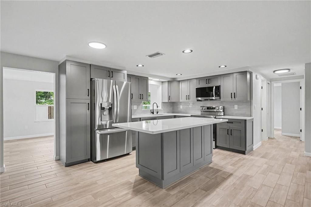 305 Shell Rd , Venice, FL 33953 Photo