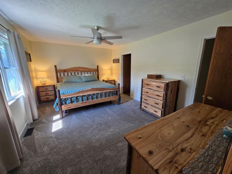 45330 Maple View Circle, Caldwell, OH 43724 Photo 13