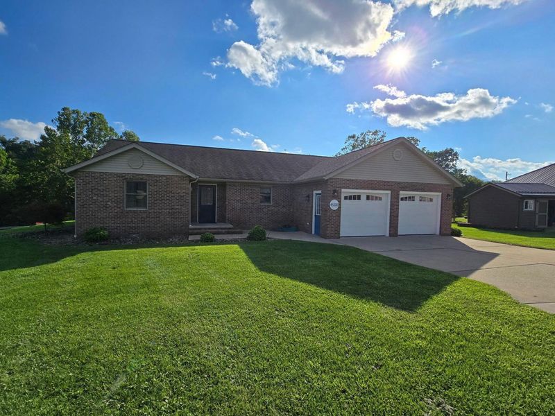 45330 Maple View Circle, Caldwell, OH 43724 Photo 2
