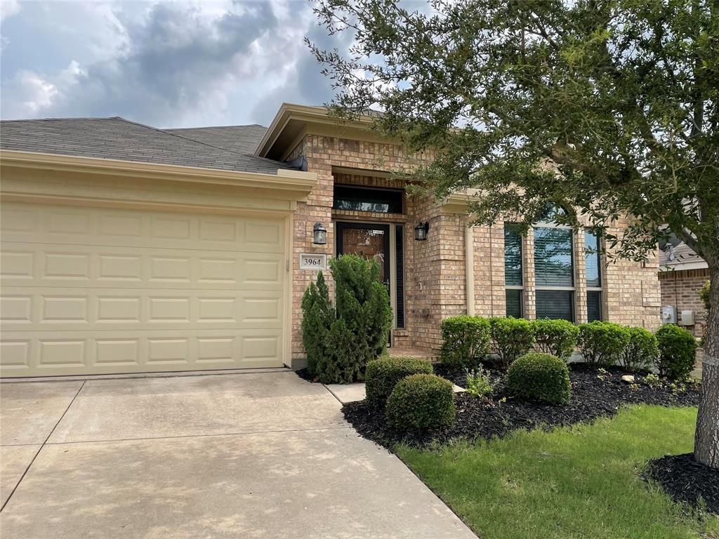 3964 Long Hollow Road, Fort Worth, TX 76262 Main Photo