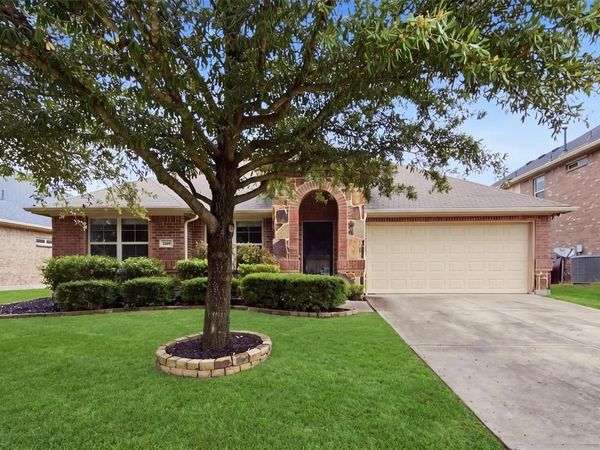 2912 Glenoaks Drive, Royse City, TX 75189