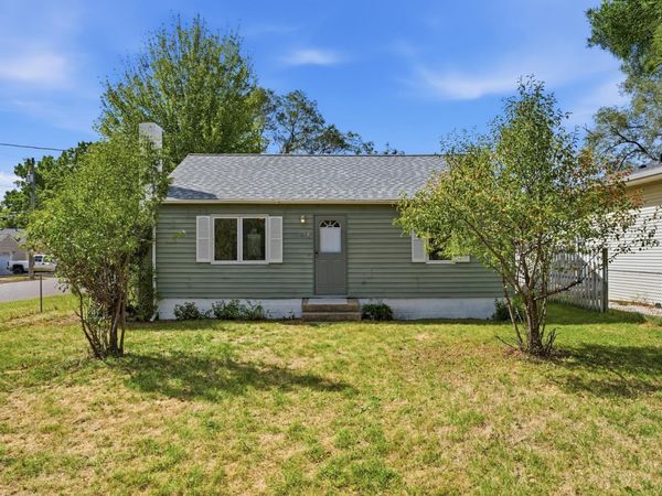 401 27th Avenue N, Saint Cloud, MN 56303