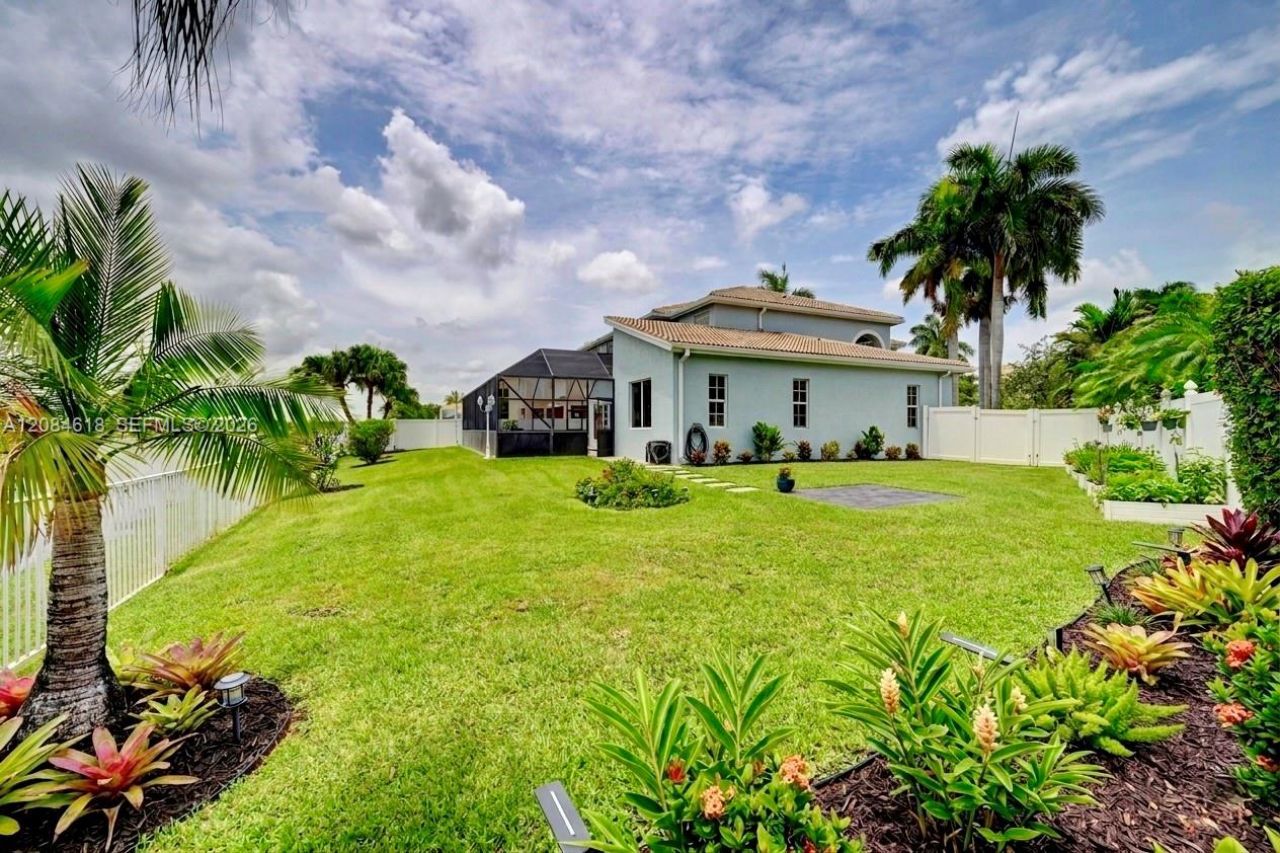 1580 SW 164th Ave , Pembroke Pines, FL 33027 Photo