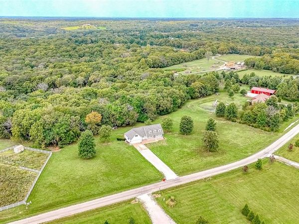 798 NW 1621 Road, Bates City, MO 64011
