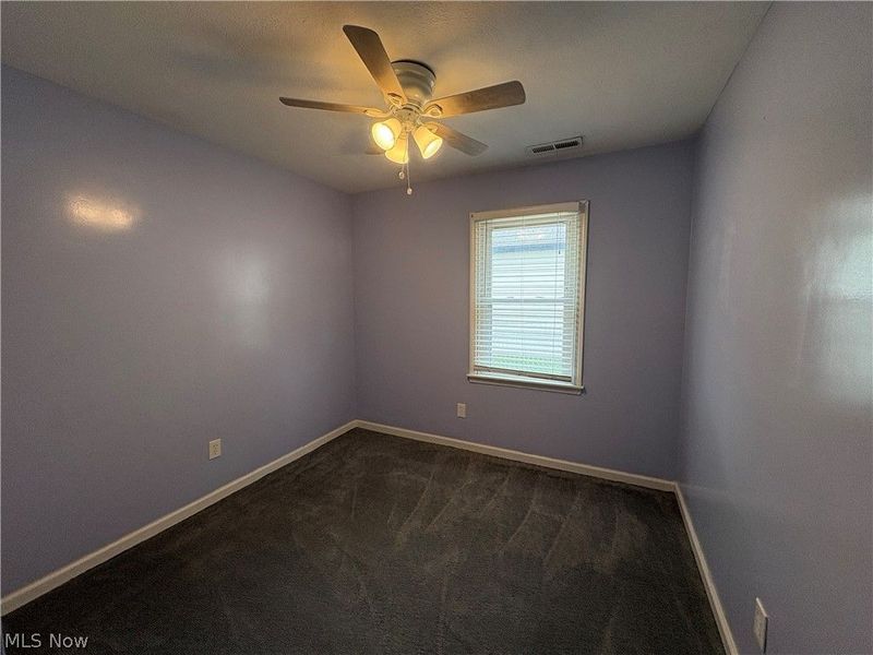 625 Delaware Avenue , Elyria, OH 44035 Photo 8