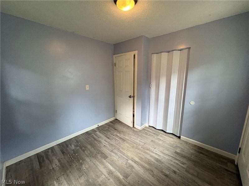 625 Delaware Avenue , Elyria, OH 44035 Photo 9