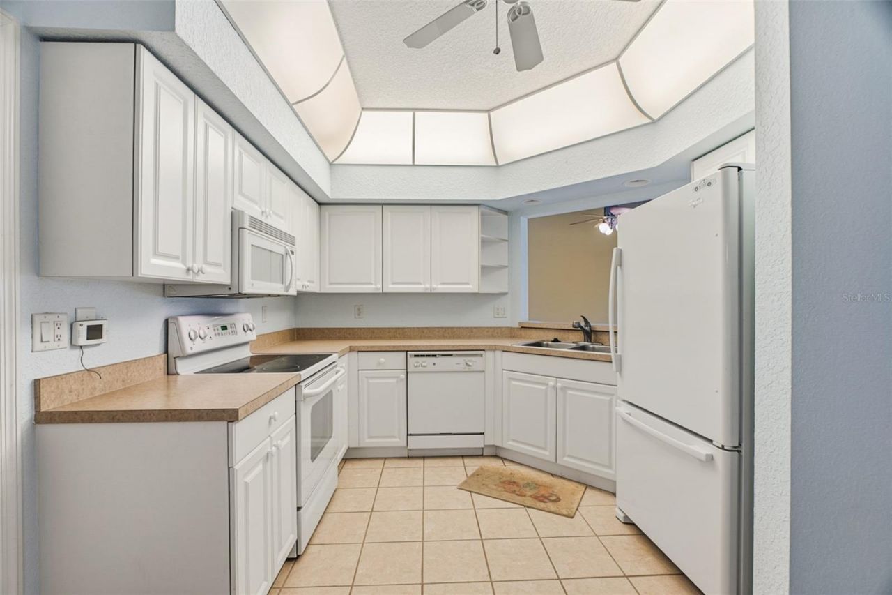 7141 Strand Circle , Unit 101, Bradenton, FL 34203 Photo