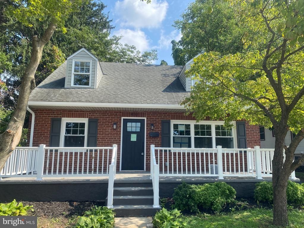 410 BELMONT AVENUE , FOLSOM, PA 19033