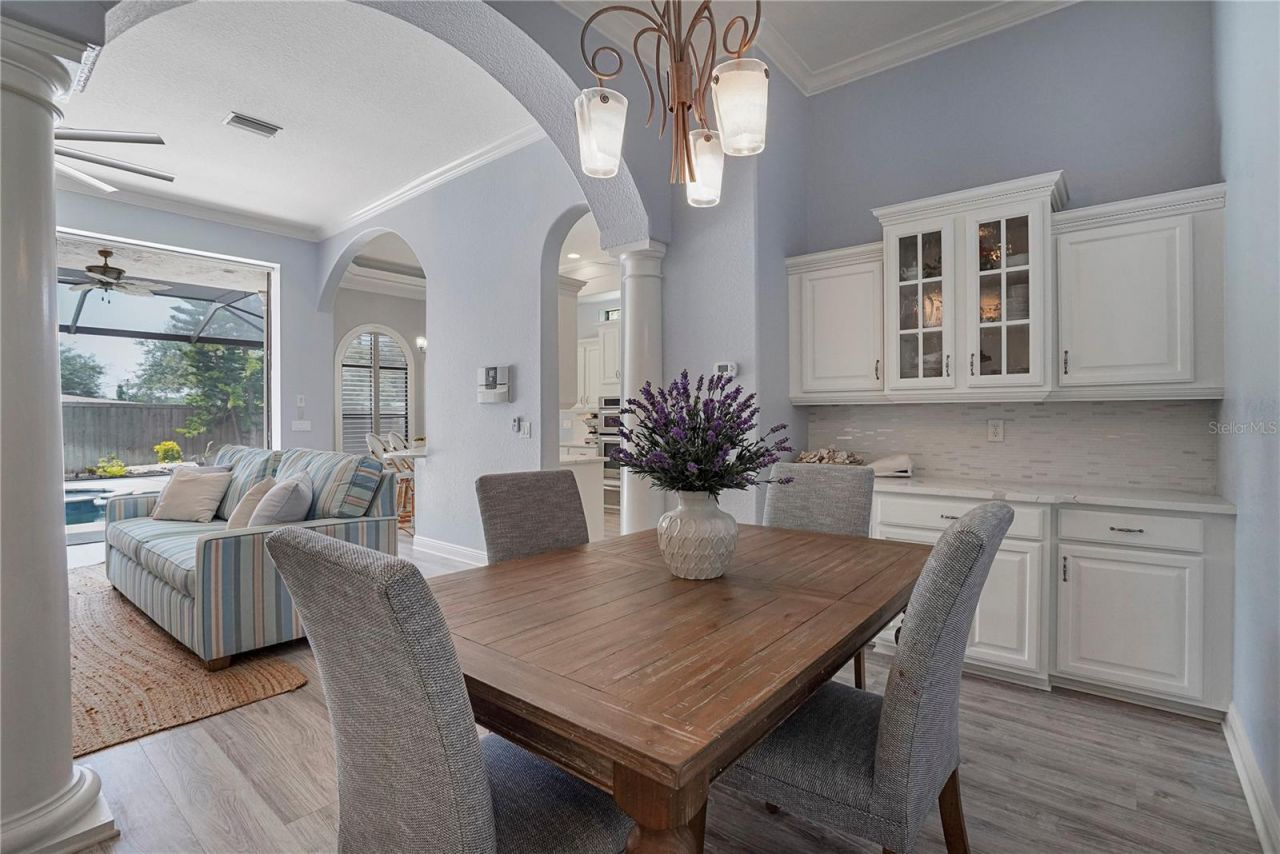 1650 Assisi Drive, Unit 16, Sarasota, FL 34231 Photo