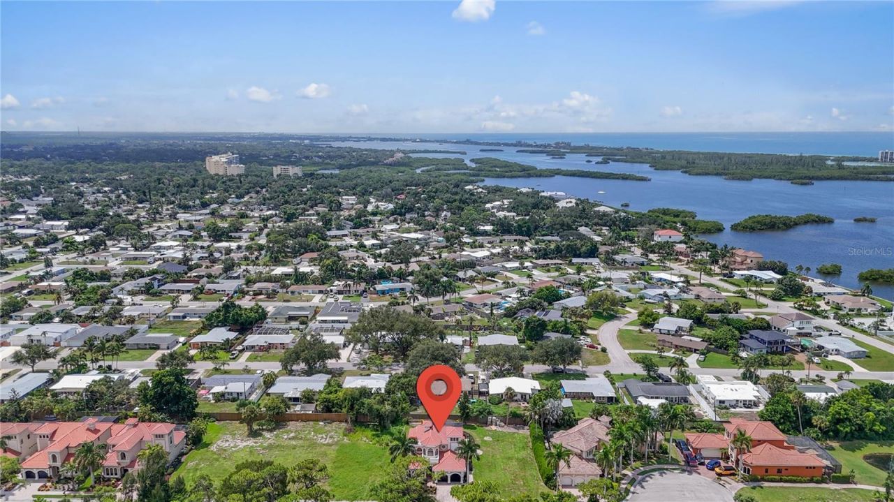 1650 Assisi Drive, Unit 16, Sarasota, FL 34231 Photo