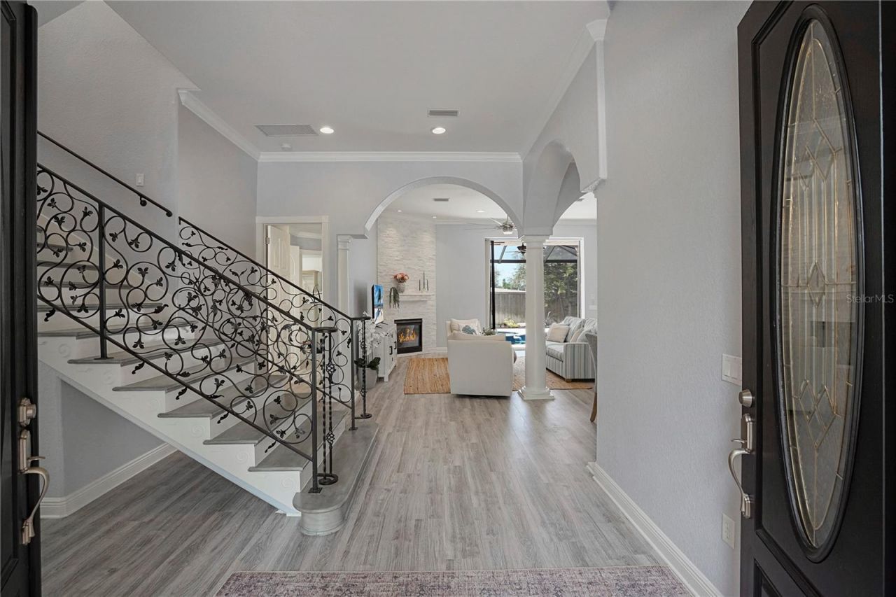 1650 Assisi Drive, Unit 16, Sarasota, FL 34231 Photo