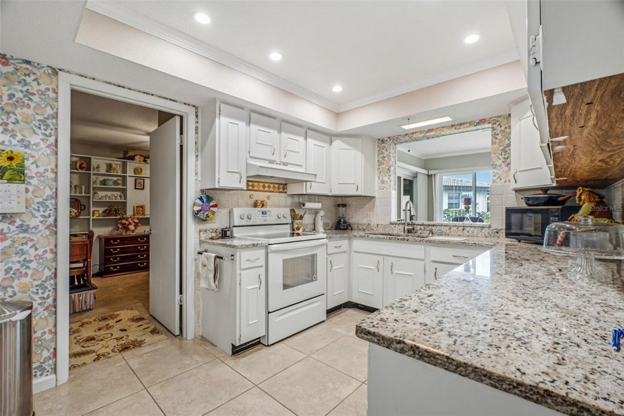 888 Senda Oro, Unit 6, Venice, FL 34293 Photo