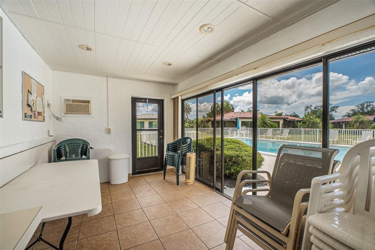 888 Senda Oro, Unit 6, Venice, FL 34293 Photo