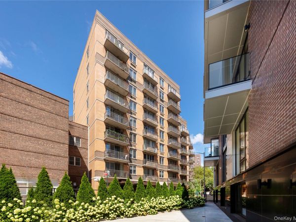 116-11 Curzon Road, Unit 4C, Kew Gardens, NY 11418