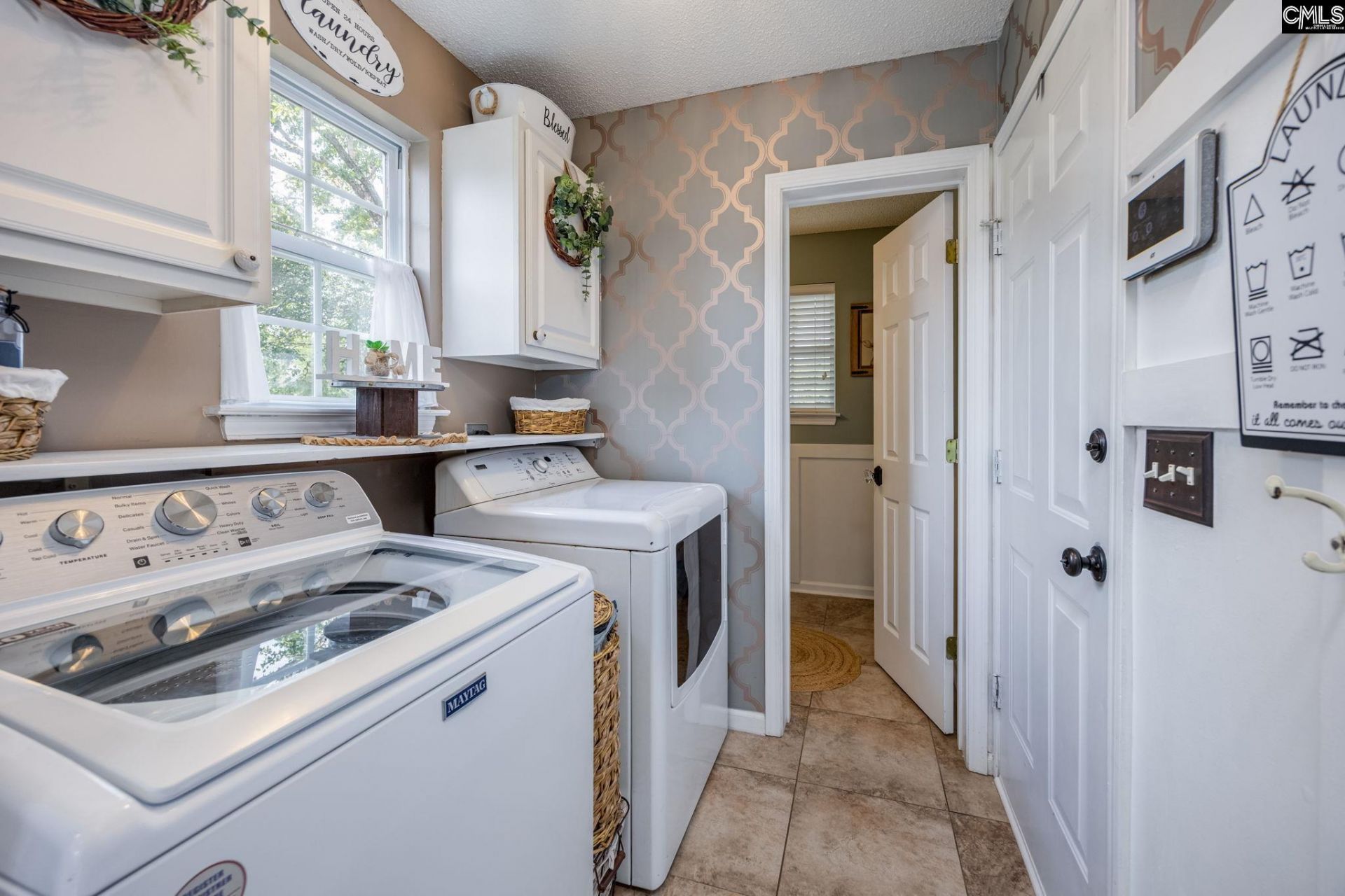 215 Village Walk Photo 14