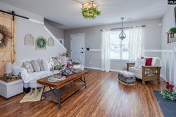 215 Village Walk photo 4