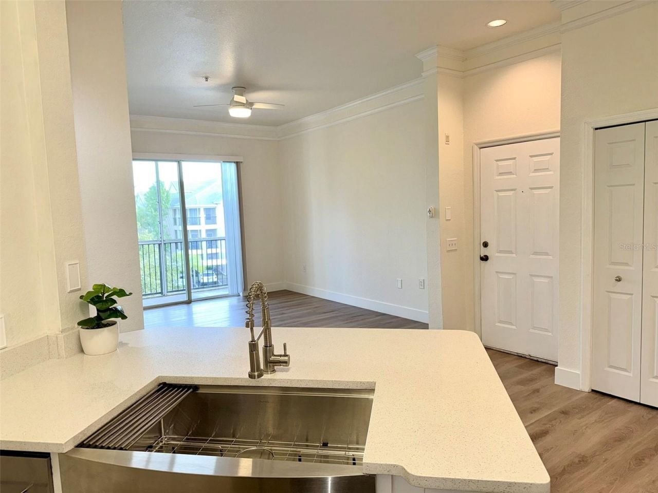 5152 Northridge Road, Unit 302, Sarasota, FL 34238 Photo