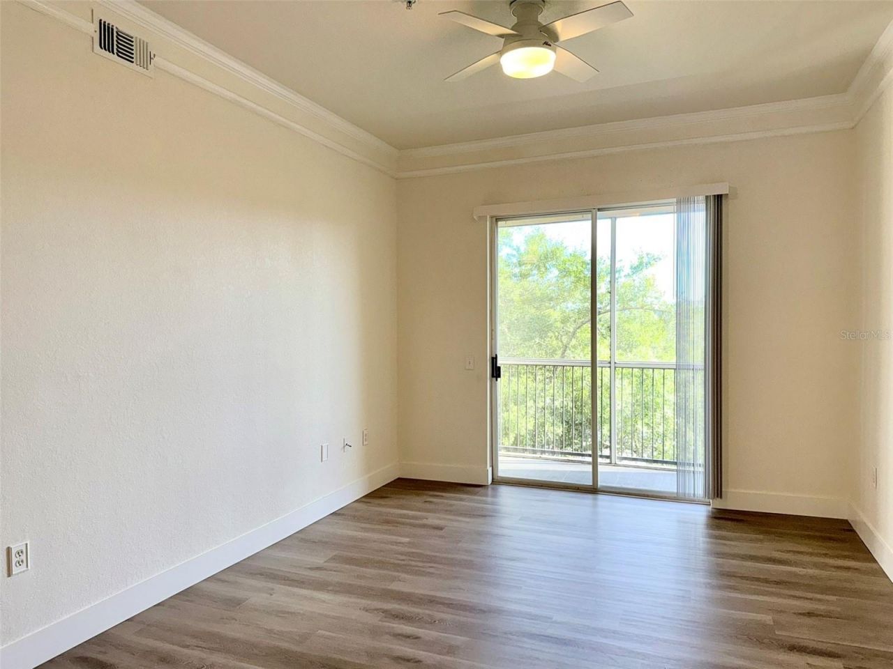 5152 Northridge Road, Unit 302, Sarasota, FL 34238 Photo