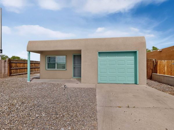 6075 Redlands Road NW, Albuquerque, NM 87120