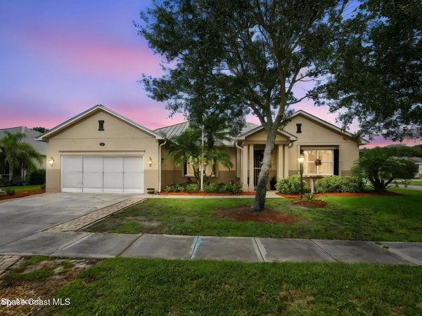 100 Salazar Lane , Sebastian, FL 32958