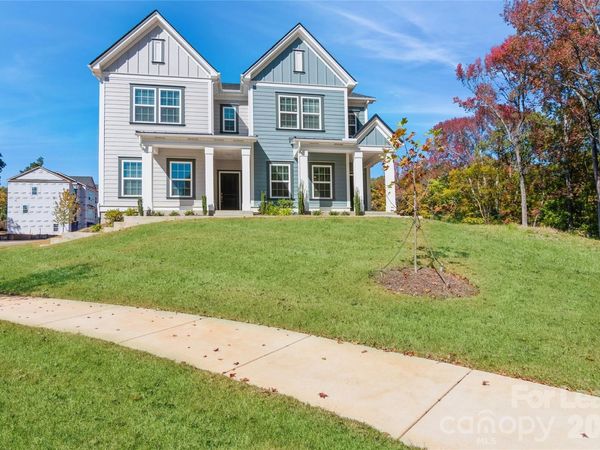 6006 Cedar Chip Way , Matthews, NC 28105