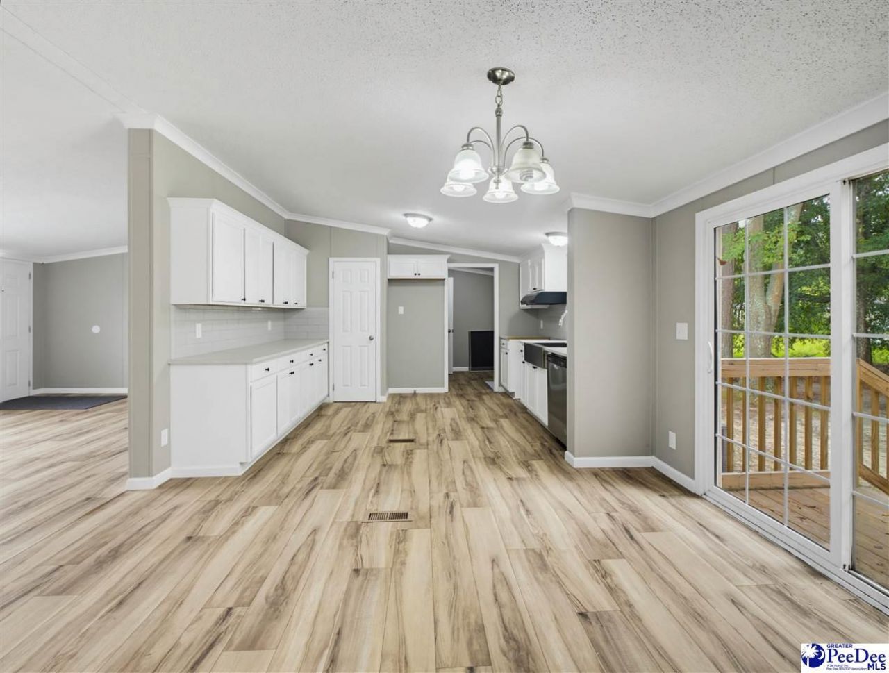 2906 Battery Park Dr Photo 10