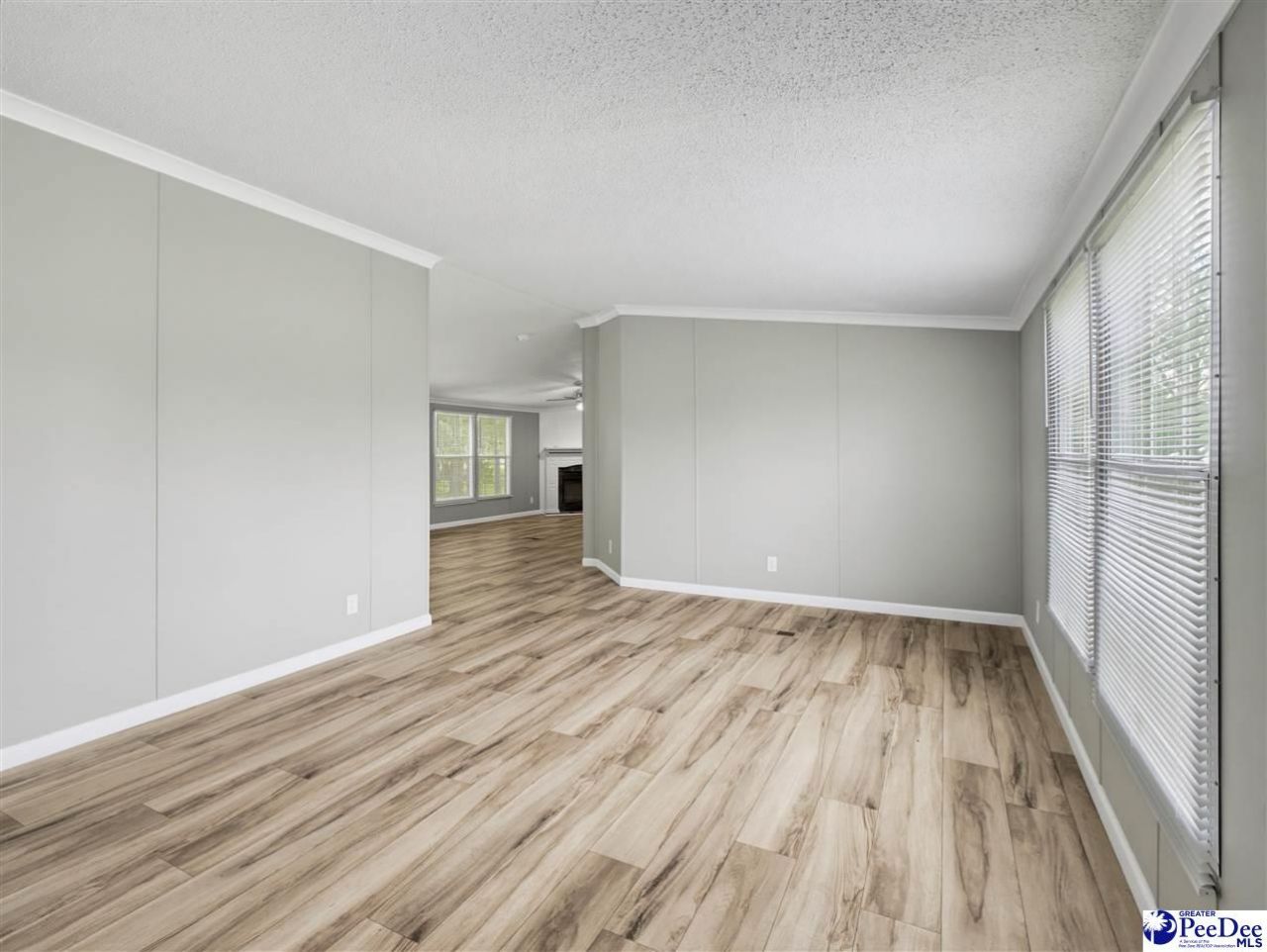 2906 Battery Park Dr Photo 5