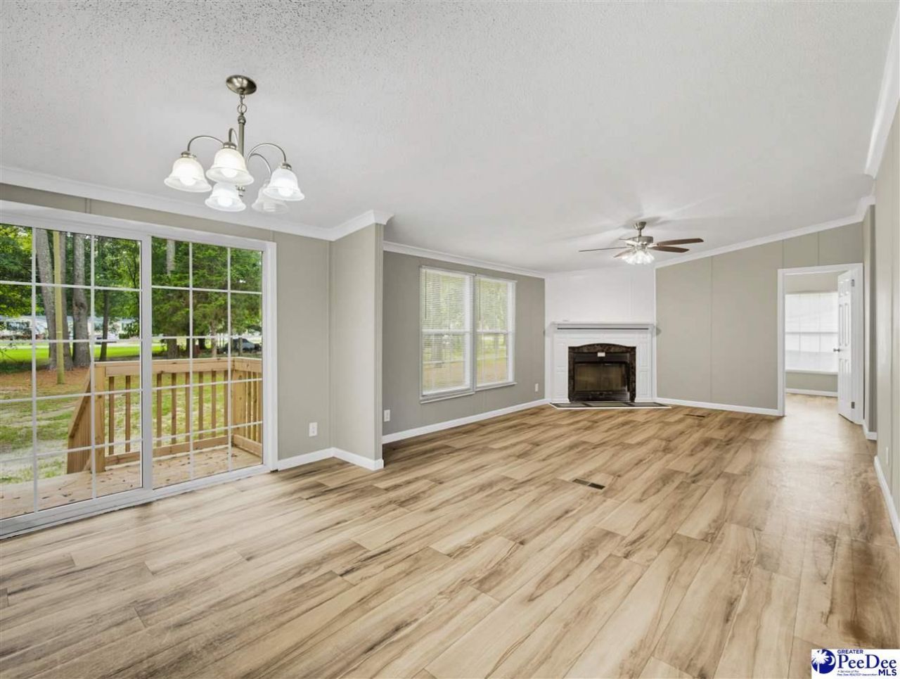 2906 Battery Park Dr Photo 6