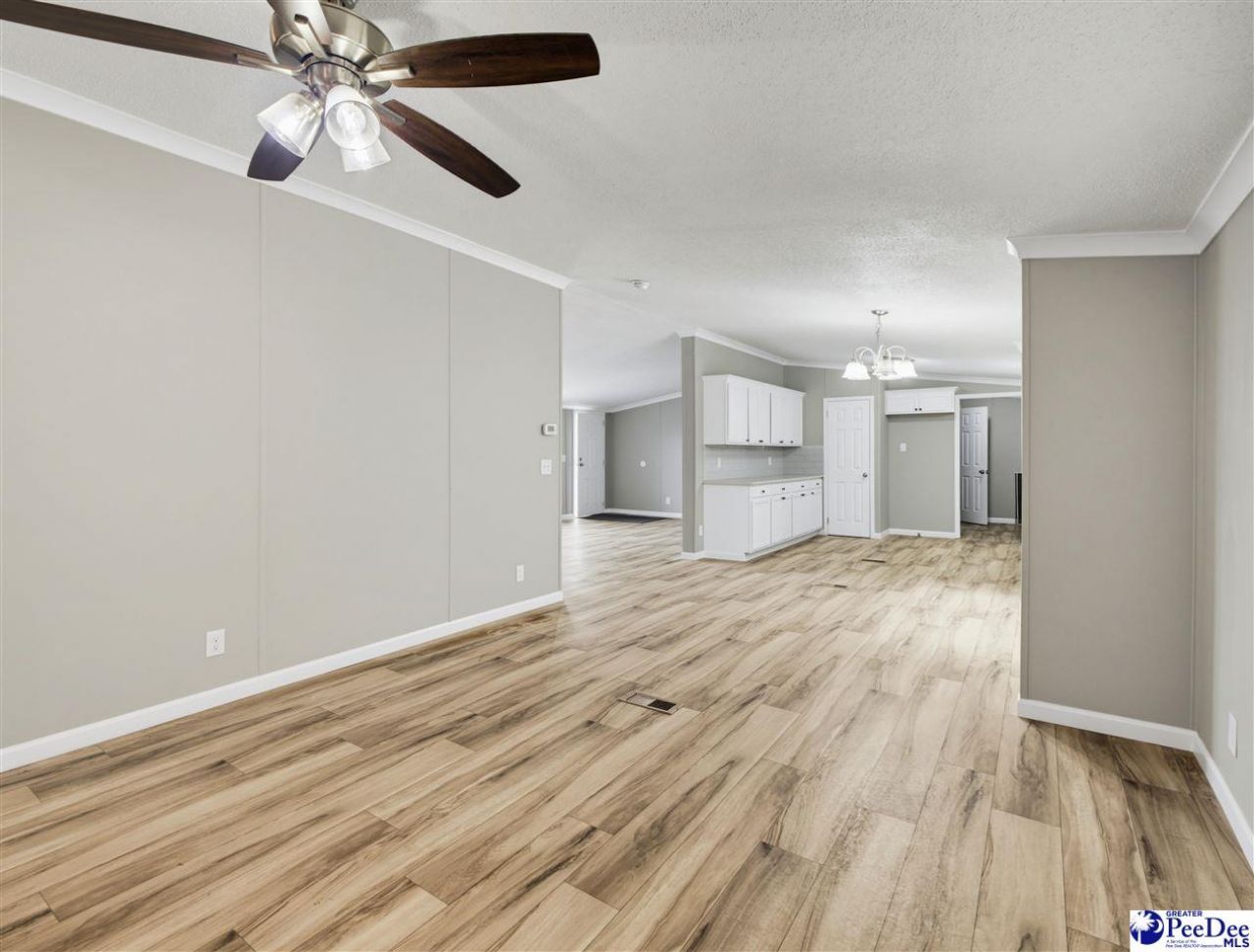 2906 Battery Park Dr Photo 9